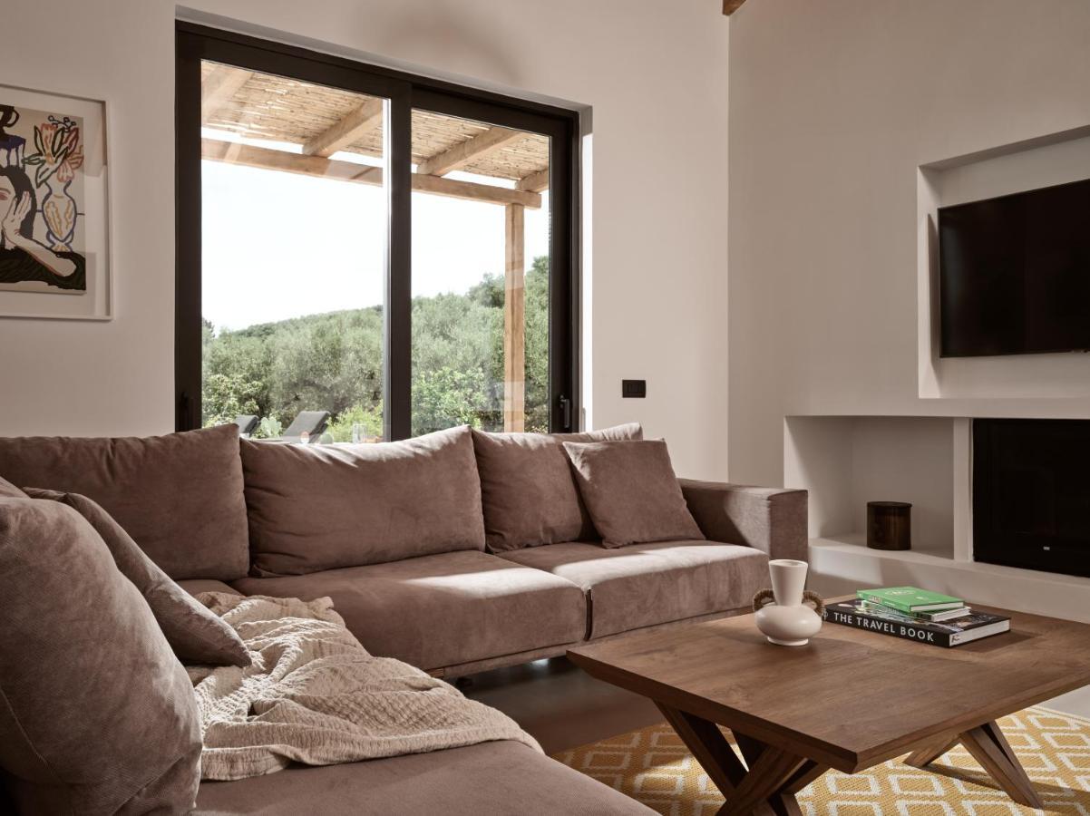 Yliessa - Luxury Pool Villa Surrounded By Nature Drakas Buitenkant foto